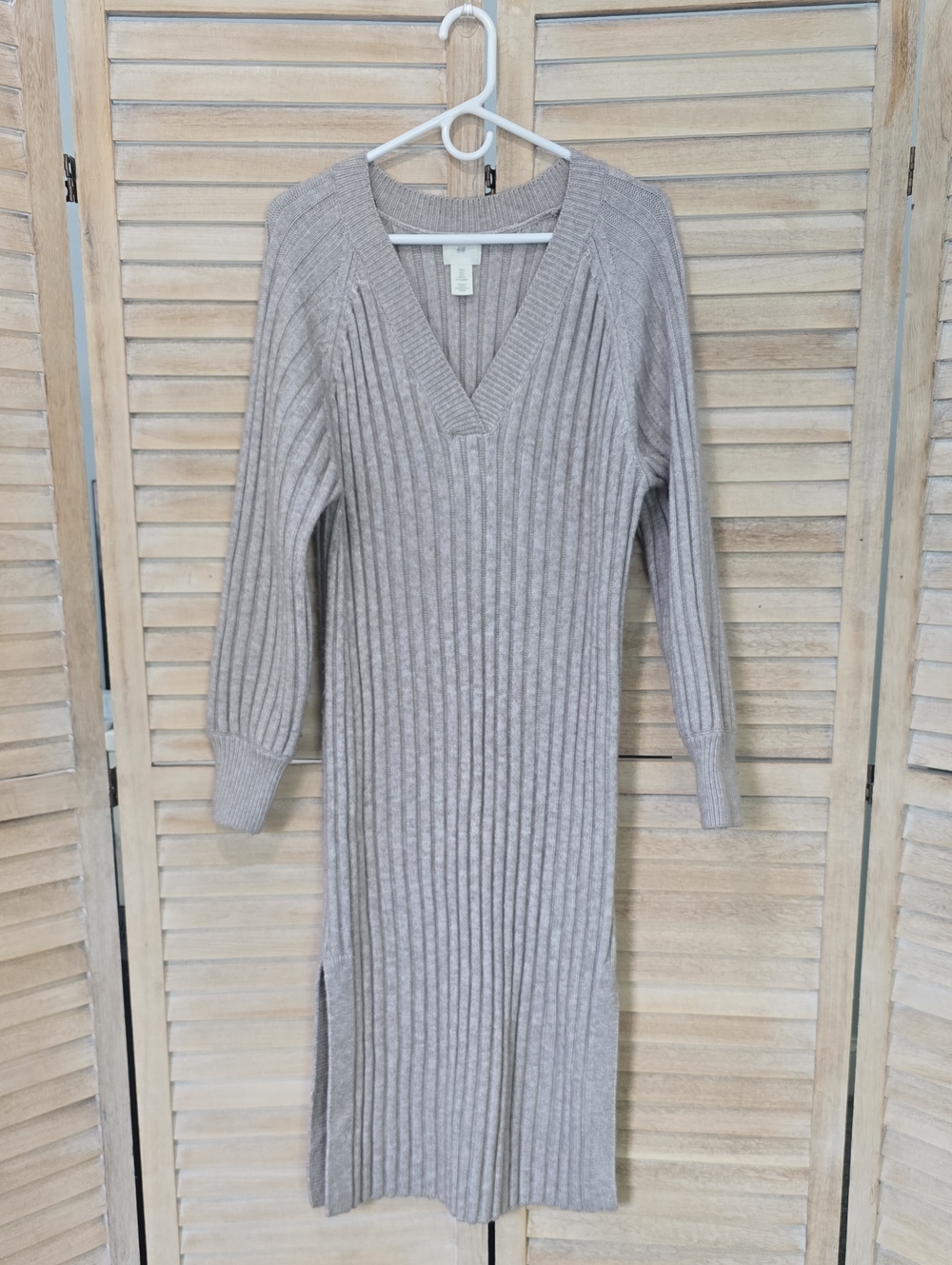 H&M Beige Gray Ribbed Wool Blend V Neck Maxi Dress